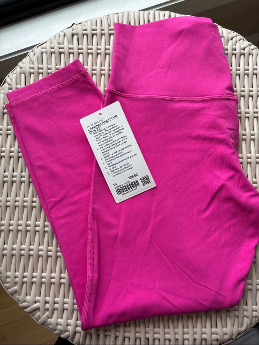 lululemon athletica Bright Pink Align crop Leggings